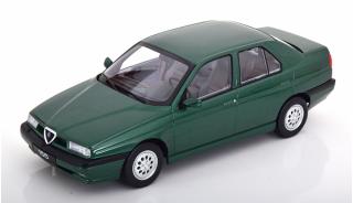 Alfa Romeo 155, green metallic Triple9 1:18 (Türen, Motorhaube... nicht zu öffnen!)
