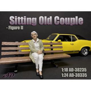Sitting Old Couple - Figure II (Auto und Bank nicht enthalten!) American Diorama 1:18