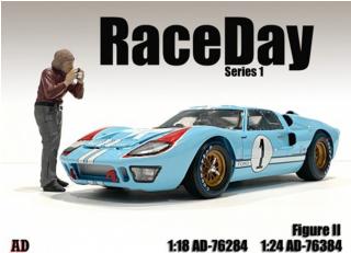 Race Day 1 - Figur II American Diorama 1:18 (Auto nicht enthalten!)
