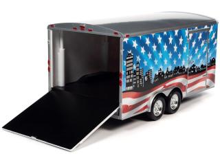 Enclosed Trailer *Patriotic Brave & Bold* Auto World 1:18