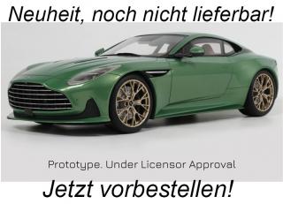 ASTON MARTIN DB12 VANTAGE GREEN 2023 GT Spirit 1:18 Resinemodell (Türen, Motorhaube... nicht zu öffnen!)<br> Available from end of November 2024