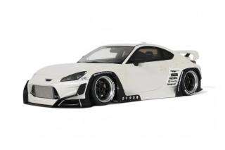 PANDEM Toyota GR86 CRYSTAL WHITE 2023 GT Spirit 1:18 Resinemodell (Türen, Motorhaube... nicht zu öffnen!)