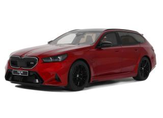BMW M5 TOURING RED 2025 GT Spirit 1:18 Resinemodell (Türen, Motorhaube... nicht zu öffnen!)