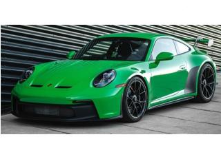 PORSCHE 911 [992] GT3 GREEN 2022 GT Spirit 1:8 Resinemodell (Türen, Motorhaube... nicht zu öffnen!)