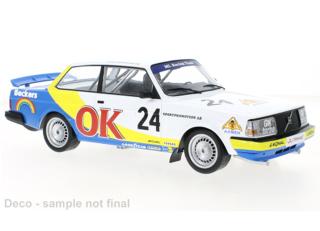 Volvo 240 Turbo, No.24, OK, DPM, Nürburgring, P-G.Andersson, 1985 IXO 1:18 Metallmodell (Türen/Hauben nicht zu öffnen!)