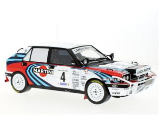 Lancia Delta Integrale 16V, No.4, Safari Rally, A.Fiorio/L.Pirollo, 1990 IXO 1:18 Metallmodell (Türen/Hauben nicht zu öffnen!)