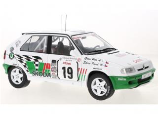 Skoda Felicia Kit Car, No.19, Rallye Tour de Corse, P.Sibera/P.Gross, 1995 IXO 1:18 Metallmodell (Türen/Hauben nicht zu öffnen!)