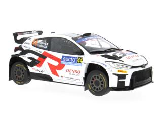 Toyota GR Yaris Rally2, Rally WM, Rally Finland, 2024, #44 H.Kogure / T.Luhtinen IXO 1:18 Metallmodell (Türen/Hauben nicht zu öffnen!)