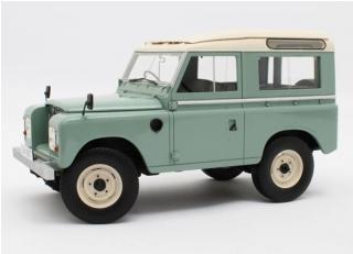 Landrover 88 Serie III (71-85) - green Cult Scale Models 1:18 Resinemodell (Türen, Motorhaube... nicht zu öffnen!)