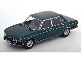 BMW 3.0S E3 2.Serie 1971 dunkelgrün-metallic KK-Scale 1:18 Metallmodell (Türen, Motorhaube... nicht zu öffnen!)