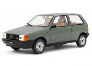 FIAT UNO 45 1983 Grün Laudoracing 1:18 Resinemodell (Türen, Motorhaube... nicht zu öffnen!)