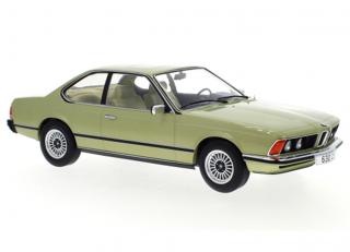 BMW 6er (E24), metallic-hellgrün, 1976 MCG 1:18 Metallmodell, Türen und Hauben nicht zu öffnen