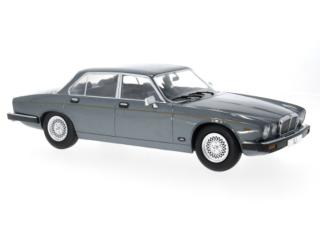 Jaguar XJ Series III dunkelgrau (Metallic) MCG 1:18 Metallmodell, Türen und Hauben nicht zu öffnen