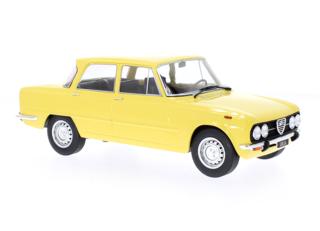Alfa Romeo Giulia Nuova Super, hellgelb, 1974 MCG 1:18 Metallmodell, Türen und Hauben nicht zu öffnen