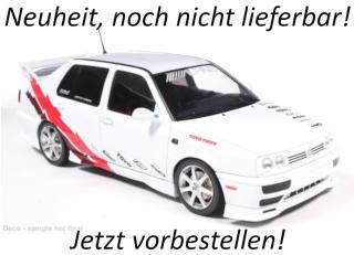 VW Vento / Jetta Custom, weiss, 1992 MCG 1:18 Metallmodell, Türen und Hauben nicht zu öffnen  Liefertermin nicht bekannt