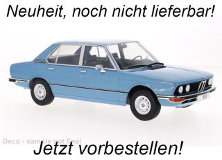 BMW 5er (E12), hellblau, 1973 MCG 1:18 Metallmodell, Türen und Hauben nicht zu öffnen Availability unknown