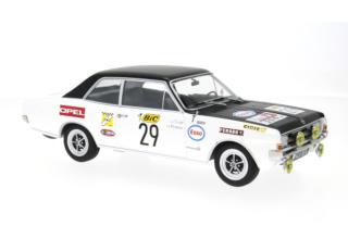 Opel Commodore A, Tour de France Automobile, 1971, #29, J.L.Clarr/J.P.Peyroux MCG 1:18 Metallmodell, Türen und Hauben nicht zu öffnen  Lieferbar ab Ende Juni 2026