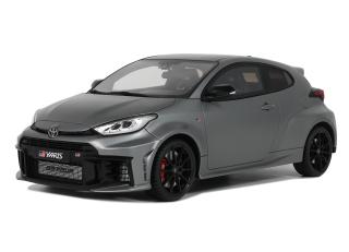 Toyota Yaris GR Precious Metal 2024 OttO mobile 1:18 Resinemodell (Türen, Motorhaube... nicht zu öffnen!)