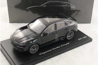 Porsche Cayenne Turbo Coupé - black mit Vitrine Norev Industriemodell für Porsche 1:18