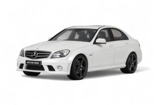 MERCEDES-BENZ C63 AMG DIAMOND WHITE 2007 GT Spirit 1:18 Resinemodell (Türen, Motorhaube... nicht zu öffnen!)