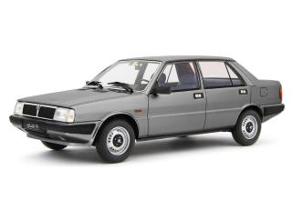 Lancia Prisma 1300 (Intermedia) 1985 Optional Decals 1500 - 1600 - Diesel - Turbo Ds Grigio metallizzato Laudoracing 1:18 Resinemodell (Türen, Motorhaube... nicht zu öffnen!)