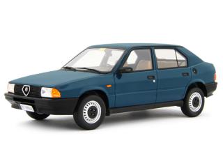 Alfa Romeo 33 1.3S Edizione 1985 Verde Laudoracing 1:18 Resinemodell (Türen, Motorhaube... nicht zu öffnen!)