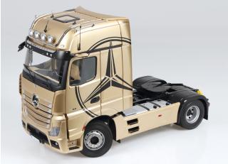 Mercedes-Benz Actros GigaSpace 4x2 champagner NZG 1:18 Metallmodell