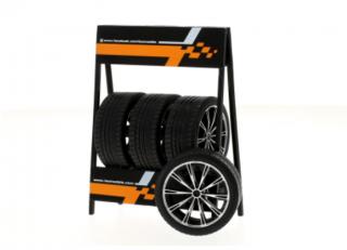 Zubehör RS3 Wheels, schwarz/silber, Set of 4 Wheels IXO 1:18 Metallmodell (Türen/Hauben nicht zu öffnen!)