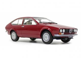 Alfa Romeo Alfetta GT 1.6 1976 - Farbe : Rot  Laudoracing 1:18 Resinemodell (Türen, Motorhaube... nicht zu öffnen!)