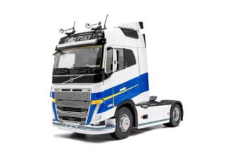 Volvo FH16 Globetrotter XL weiß S2400106 Solido 1:24 Metallmodell