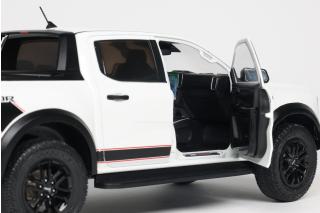 FORD RANGER RAPTOR ICE WHITE 2024 S1813904 Solido 1:18 Metallmodell