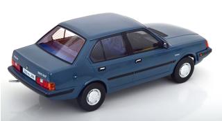 Volvo 360 1987 blue-grey with blue interior Triple 9 1:18 (Türen, Motorhaube... nicht zu öffnen!)