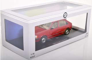 Opel Kadett 1984 D 5-door, red with beige interior Triple9 1:18 (Türen, Motorhaube... nicht zu öffnen!)