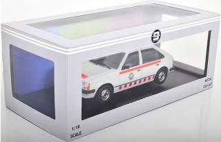 Opel Kadett D 1984 5-door Dutch Police, white Triple9 1:18 (Türen, Motorhaube... nicht zu öffnen!)