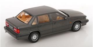 Volvo 850 1993 graumetallic Triple 9 1:18 (Türen, Motorhaube... nicht zu öffnen!)