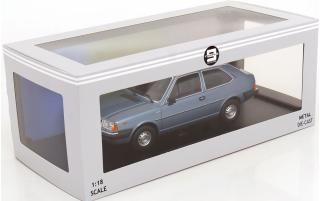 Volvo 343 GLS 1982 blaumetallic Triple 9 1:18 (Türen, Motorhaube... nicht zu öffnen!)