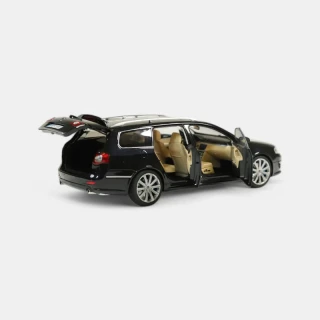 Volkswagen Passat R36 (2009) - Kombi - deep black NZG 1:18 Metallmodell