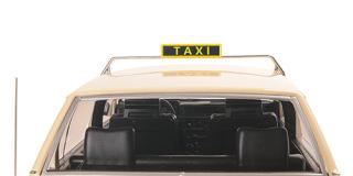 VOLVO 740 GL - 1986 - TAXI GERMANY Minichamps 1:18 Metallmodell, Türen, Motorhaube... nicht zu öffnen
