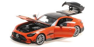 MERCEDES-AMG GT BLACK SERIES - 2021 - ORANGE W/SILVER WHEELS Minichamps 1:18 Metallmodell mit zu öffnenden Hauben und Türen!