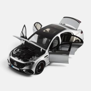 Mercedes-AMG E 53 Hybrid 4MATIC+ - hightech silver Norev 1:18 Metallmodell