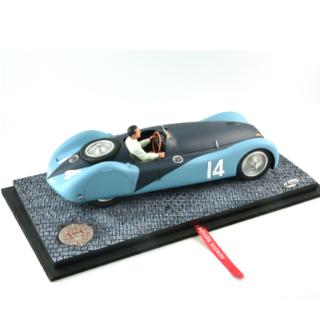 BUGATTI T57S 45 \"Bugatti Tank\" N°14 - GP ACF 1937 Le Mans Miniatures 1:18