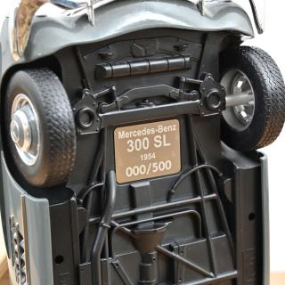 Mercedes-Benz 300 SL 1954 Graphite Grey 1:12 Norev 1:12 Metallmodell (Türen/Hauben nicht zu öffnen!)