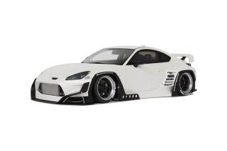 PANDEM Toyota GR86 CRYSTAL WHITE 2023 GT Spirit 1:18 Resinemodell (Türen, Motorhaube... nicht zu öffnen!)
