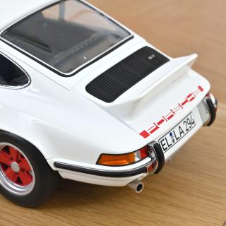 Porsche 911 Carrera RS 2.7 1973 Grand-Prix-White & Red  Norev 1:12 Metallmodell (Türen/Hauben nicht zu öffnen!)
