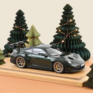 Porsche 911 GT3 RS 2022 Jetgreen metallic & Black Norev 1:12 Metallmodell (Türen/Hauben nicht zu öffnen!)