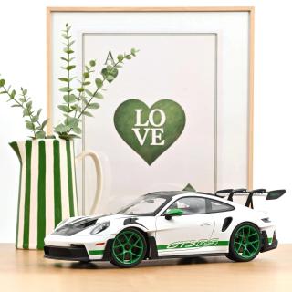 Porsche 911 GT3 RS Tribute to Carrera RS 2022 White/Python Green  Norev 1:12 Metallmodell (Türen/Hauben nicht zu öffnen!)