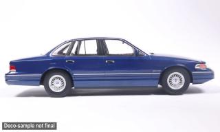 Ford Crown Victoria, dunkelblau, 1993 MCG 1:18 Metallmodell, Türen und Hauben nicht zu öffnen