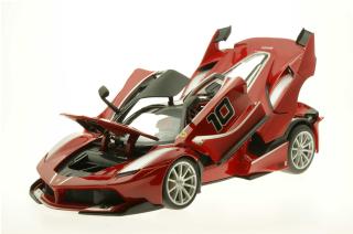 Ferrari Serie FXX-K rot #10 Burago 1:18