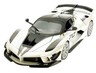 Ferrari FXX-K Evoluzione grau #70 Burago 1:18