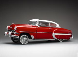 Chevrolet Bel Air Hard Top Coupe 1954  Lowrider, red (with movable suspension) SunStar Metallmodell 1:18